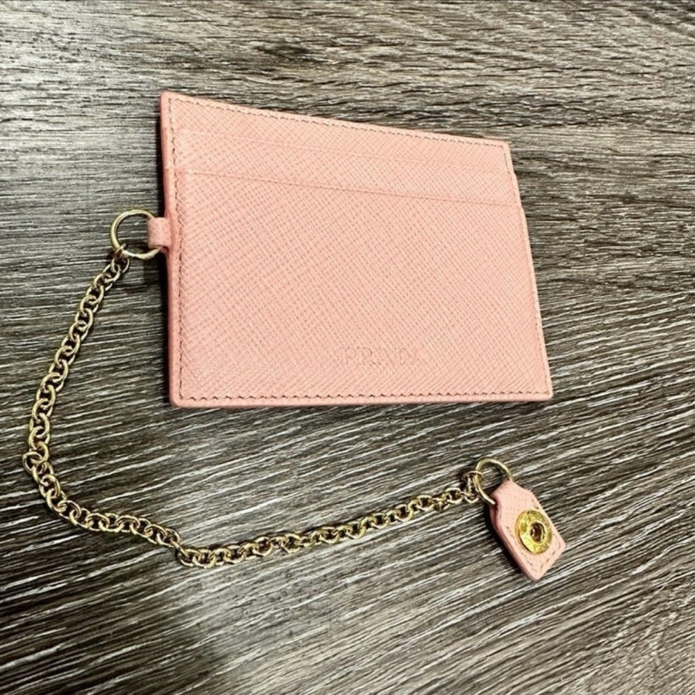 Light pink saffiano leather card holder